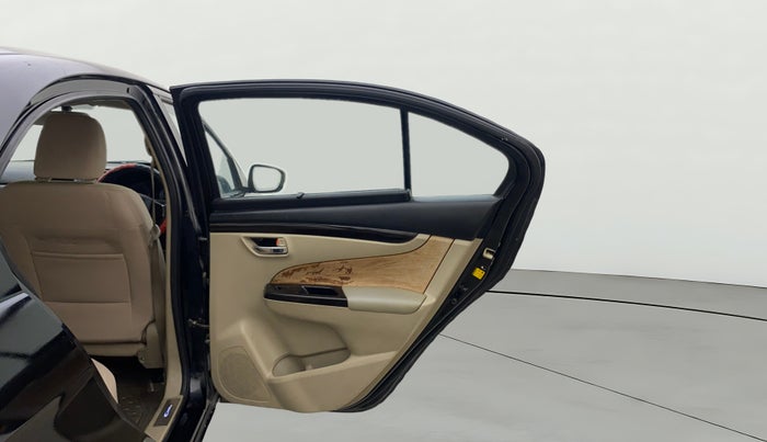 2018 Maruti Ciaz DELTA DIESEL 1.3, Diesel, Manual, 99,844 km, RHS Rear Door