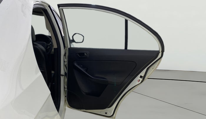 2016 Tata Zest XMS PETROL, CNG, Manual, 98,185 km, RHS Rear Door