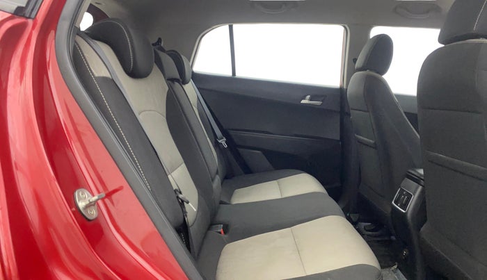 2018 Hyundai Creta SX 1.6 PETROL, Petrol, Manual, 56,592 km, Right Side Rear Door Cabin