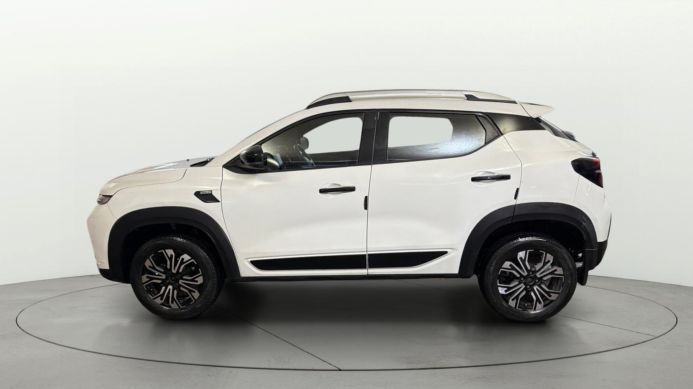 2023 Renault Kiger RXZ AMT, Petrol, Automatic, 21,819 km, Left Side