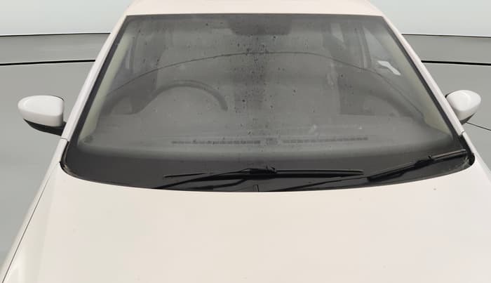 2013 Volkswagen Vento HIGHLINE 1.6 MPI, CNG, Manual, 93,651 km, Front Windshield