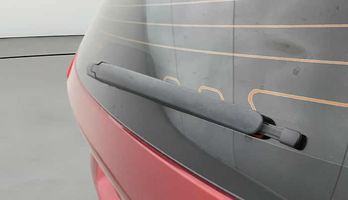 2017 Ford New Figo TITANIUM1.5 DIESEL, Diesel, Manual, 77,852 km, Rear Wiper