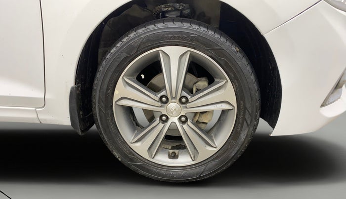 2019 Hyundai Verna 1.6 VTVT SX (O) AT, Petrol, Automatic, 98,649 km, Right Front Wheel