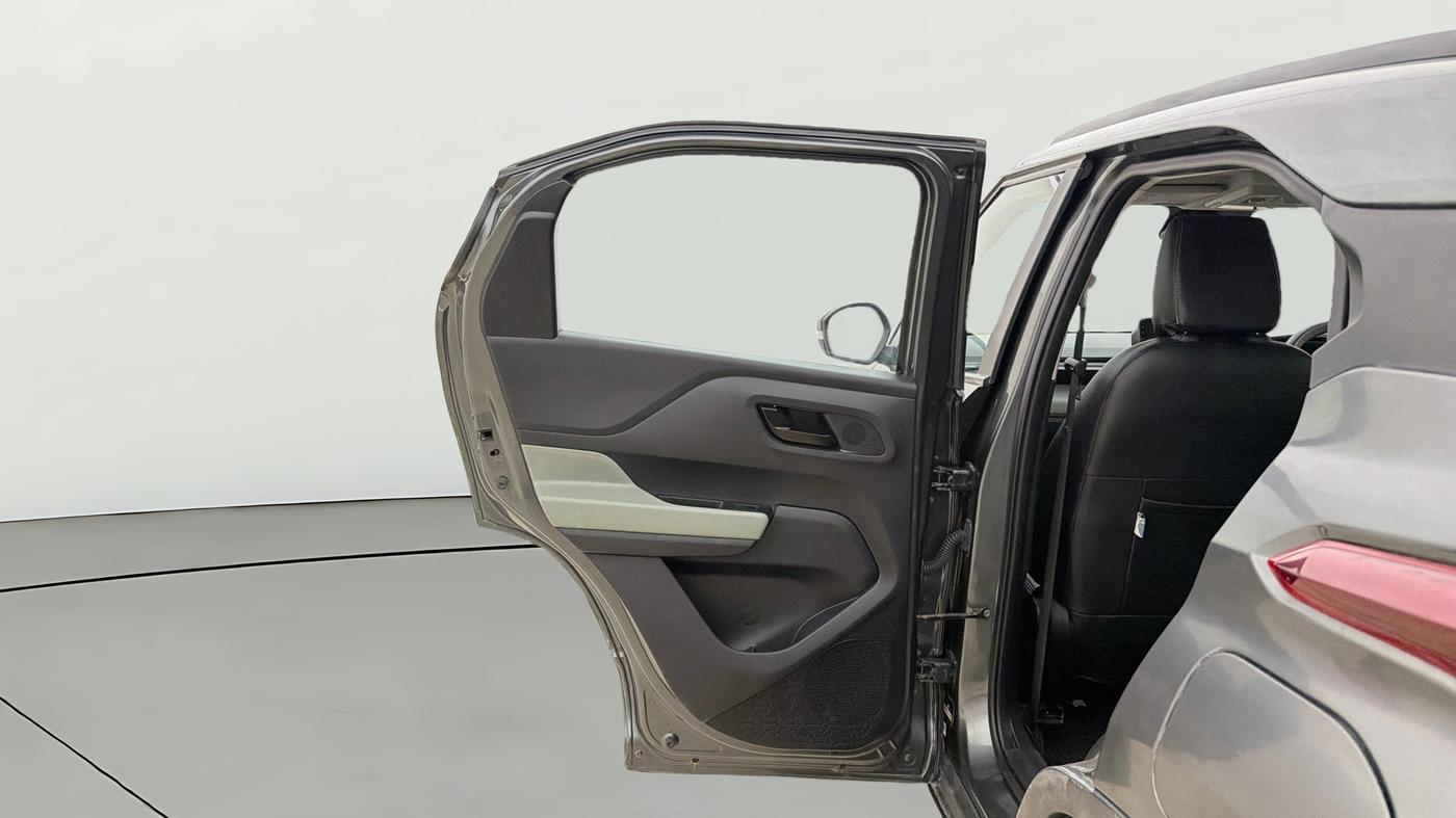 2024 Tata PUNCH Adventure (S), Petrol, Manual, 26,670 km, LHS Rear Door
