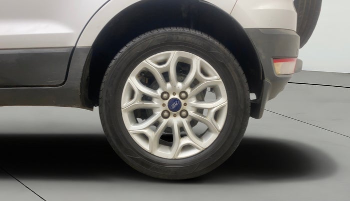 2016 Ford Ecosport TITANIUM 1.5L PETROL, Petrol, Manual, 1,07,587 km, Left Rear Wheel