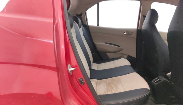 2018 Hyundai NEW SANTRO SPORTZ CNG, CNG, Manual, 77,563 km, Right Side Rear Door Cabin
