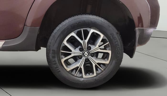 2021 Renault Duster RXZ 1.5 PETROL MT, Petrol, Manual, 44,227 km, Left Rear Wheel
