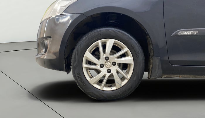 2013 Maruti Swift ZXI, Petrol, Manual, 1,49,909 km, Left Front Wheel