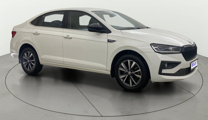 2022 Skoda SLAVIA STYLE 1.5L TSI DSG, Petrol, Automatic, 33,388 km, Right Front Diagonal