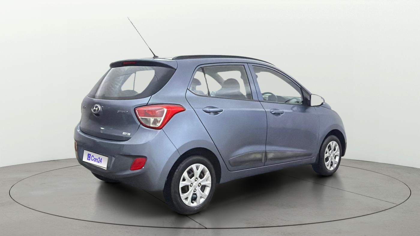 2016 Hyundai Grand i10 SPORTZ 1.2 KAPPA VTVT, Petrol, Manual, 35,689 km, Right Back Diagonal
