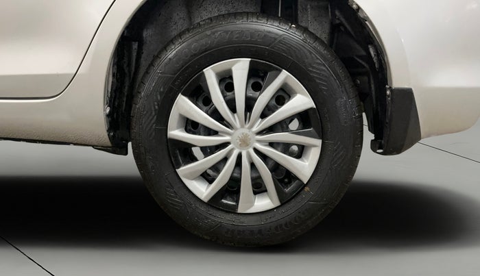 2015 Maruti Swift Dzire VXI, Petrol, Manual, 29,791 km, Left Rear Wheel