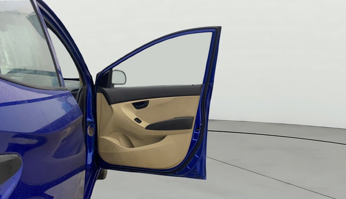 2015 Hyundai Eon ERA +, Petrol, Manual, 31,841 km, RHS Front Door