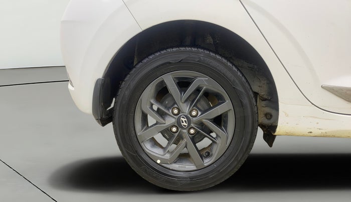 2020 Hyundai GRAND I10 NIOS SPORTZ 1.2 KAPPA VTVT CNG, CNG, Manual, 69,942 km, Right Rear Wheel