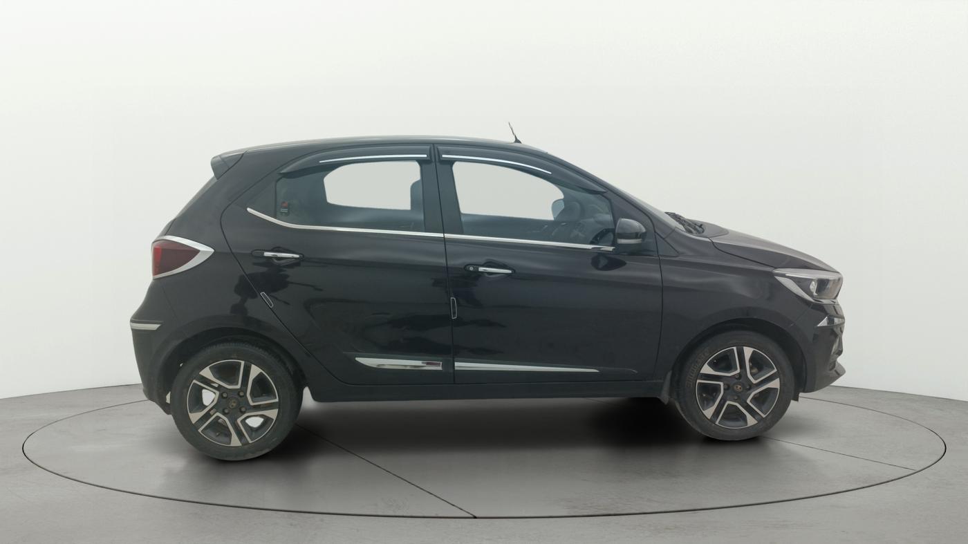2023 Tata Tiago XZA PLUS PETROL, Petrol, Automatic, 27,220 km, Right Side View