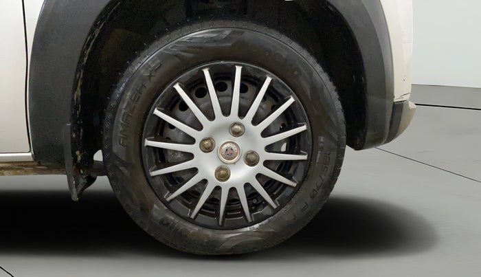 2022 Renault Kwid RXT 1.0, Petrol, Manual, 29,737 km, Right Front Wheel