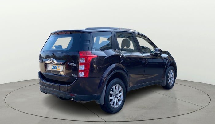 2016 Mahindra XUV500 W10 AT, Diesel, Automatic, 1,00,535 km, Right Back Diagonal