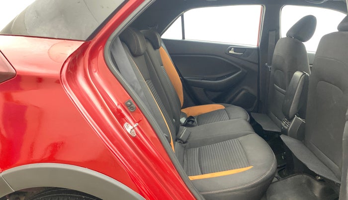 2016 Hyundai i20 Active 1.2 SX, Petrol, Manual, 75,197 km, Right Side Rear Door Cabin