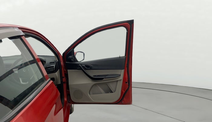 2017 Tata Tiago XTA PETROL, Petrol, Automatic, 51,348 km, RHS Front Door
