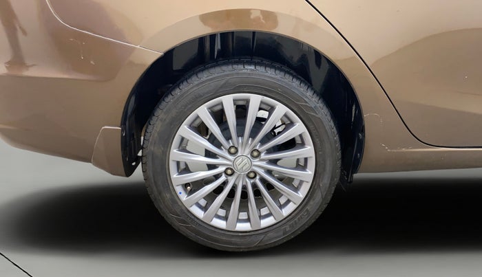 2016 Maruti Ciaz ZXI+, Petrol, Manual, 84,334 km, Right Rear Wheel