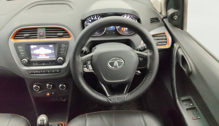 2018 Tata TIAGO NRG PETROL, Petrol, Manual, 66,998 km, Steering Wheel Close Up