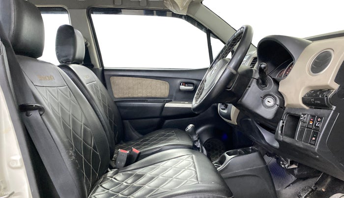 2015 Maruti Wagon R 1.0 VXI, CNG, Manual, 94,304 km, Right Side Front Door Cabin