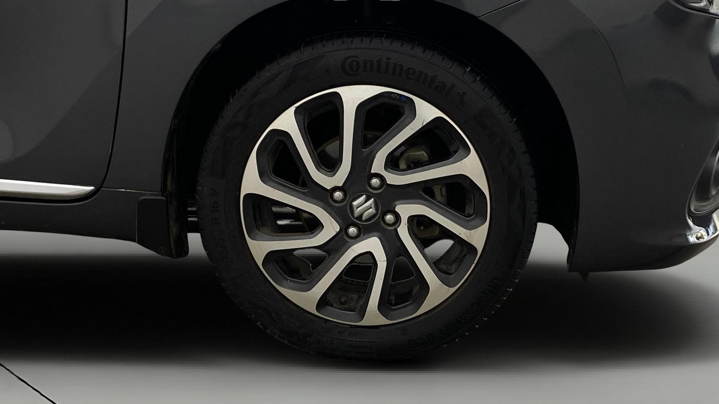 2022 Maruti Baleno ALPHA PETROL 1.2, Petrol, Manual, 89,470 km, Right Front Wheel