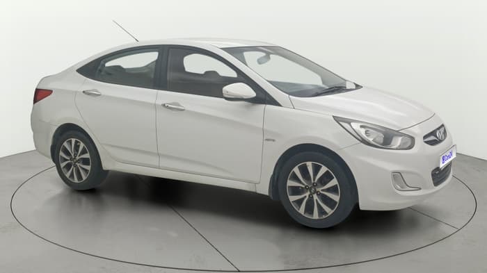 2013 Hyundai Verna FLUIDIC 1.6 CRDI SX OPT AT, Diesel, Automatic, 96,199 km, Right Front Diagonal