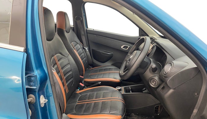 2020 Renault Kwid CLIMBER 1.0 AMT (O), Petrol, Automatic, 39,966 km, Right Side Front Door Cabin