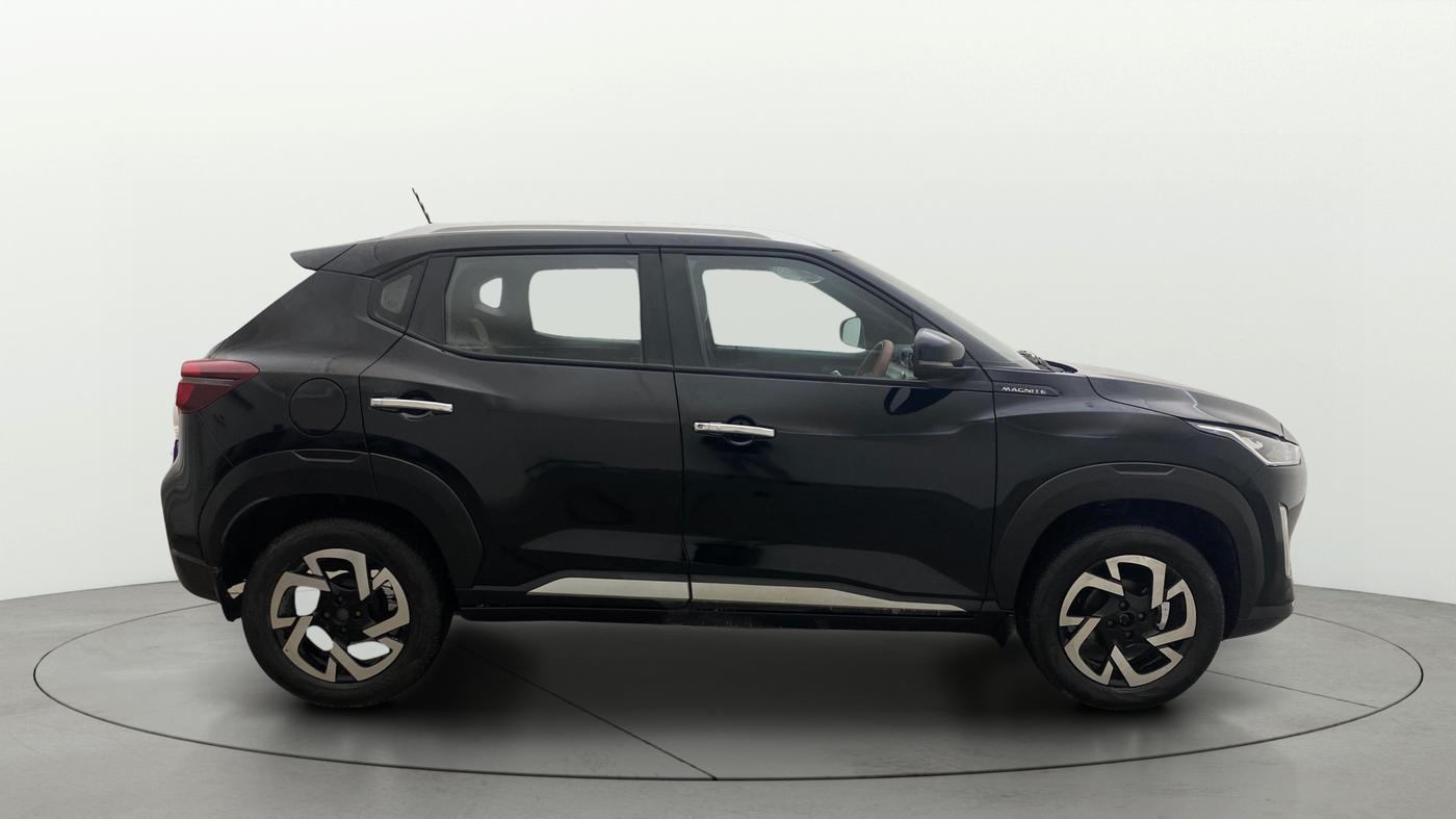 2021 Nissan MAGNITE XV MT, Petrol, Manual, 31,678 km, Right Side View