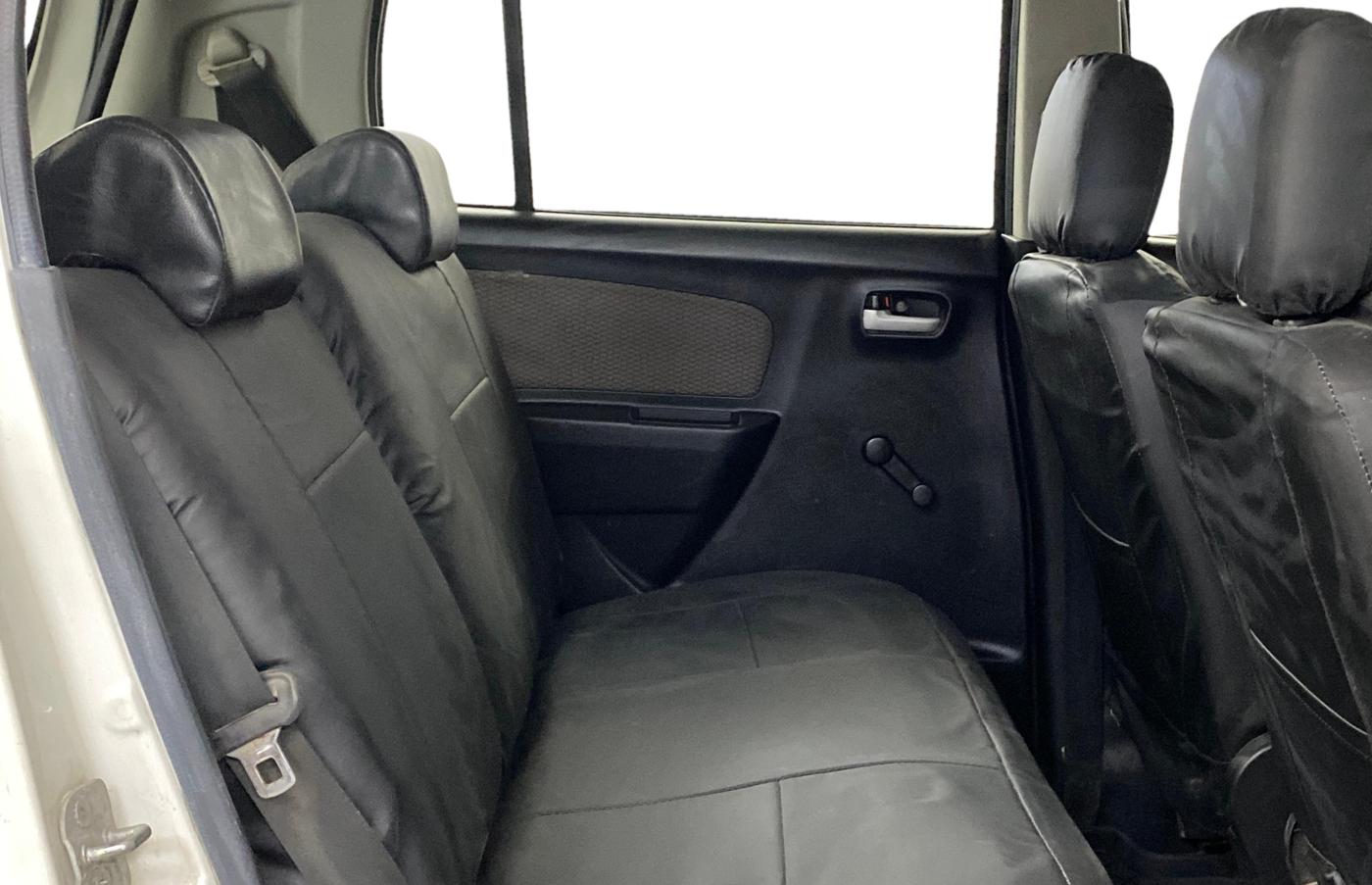 2015 Maruti Wagon R 1.0 LXI CNG, CNG, Manual, 1,22,030 km, Right Side Rear Door Cabin