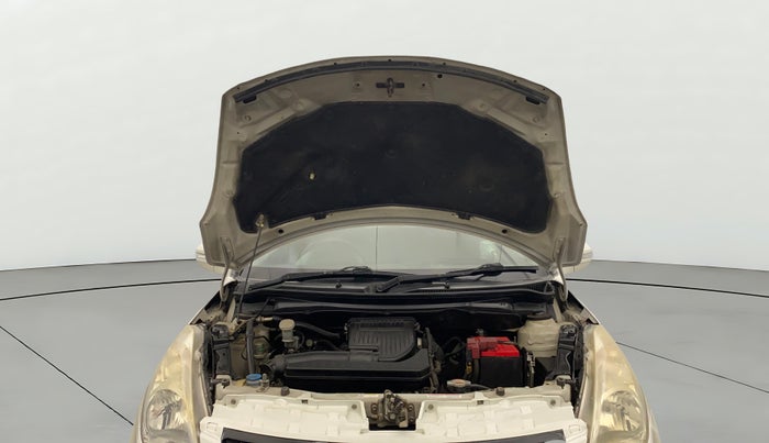 2014 Maruti Swift VXI, Petrol, Manual, 92,804 km, Open Bonet