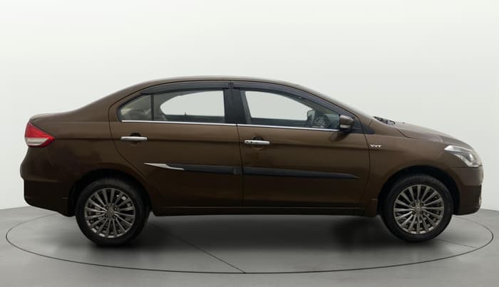 2016 Maruti Ciaz ZXI+, Petrol, Manual, 1,25,636 km, Right Side View