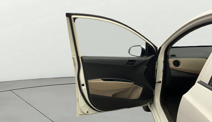 2016 Hyundai Grand i10 MAGNA 1.2 KAPPA VTVT, Petrol, Manual, 99,716 km, LHS Front Door