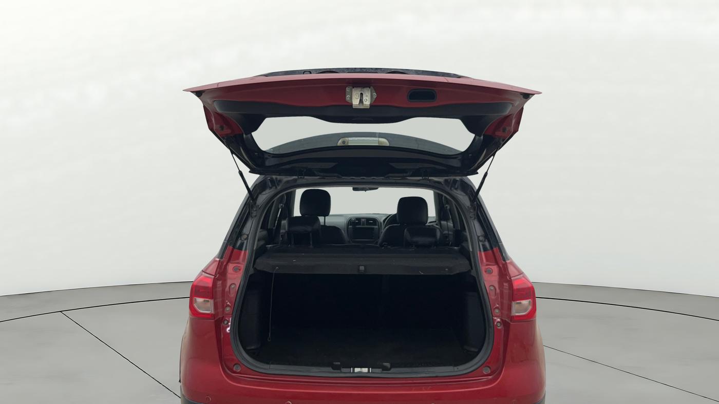 2019 Maruti Vitara Brezza ZDI PLUS DUAL TONE, Diesel, Manual, 24,951 km, Boot Door Open