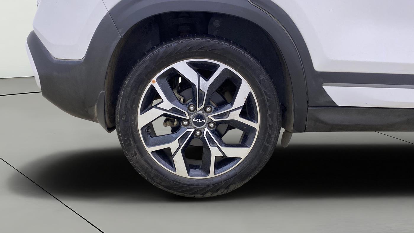 2023 KIA SELTOS  GTX Plus 1.5 Turbo Petrol DCT, Petrol, Automatic, 13,096 km, Right Rear Wheel
