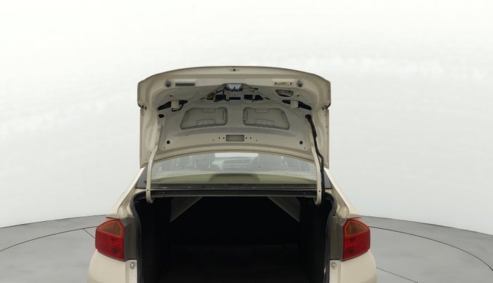 2014 Honda City 1.5L I-VTEC SV, Petrol, Manual, 1,19,596 km, Boot Door Open