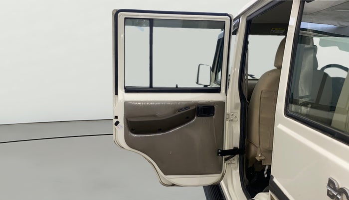 2023 Mahindra Bolero B6, Diesel, Manual, 29,109 km, LHS Rear Door