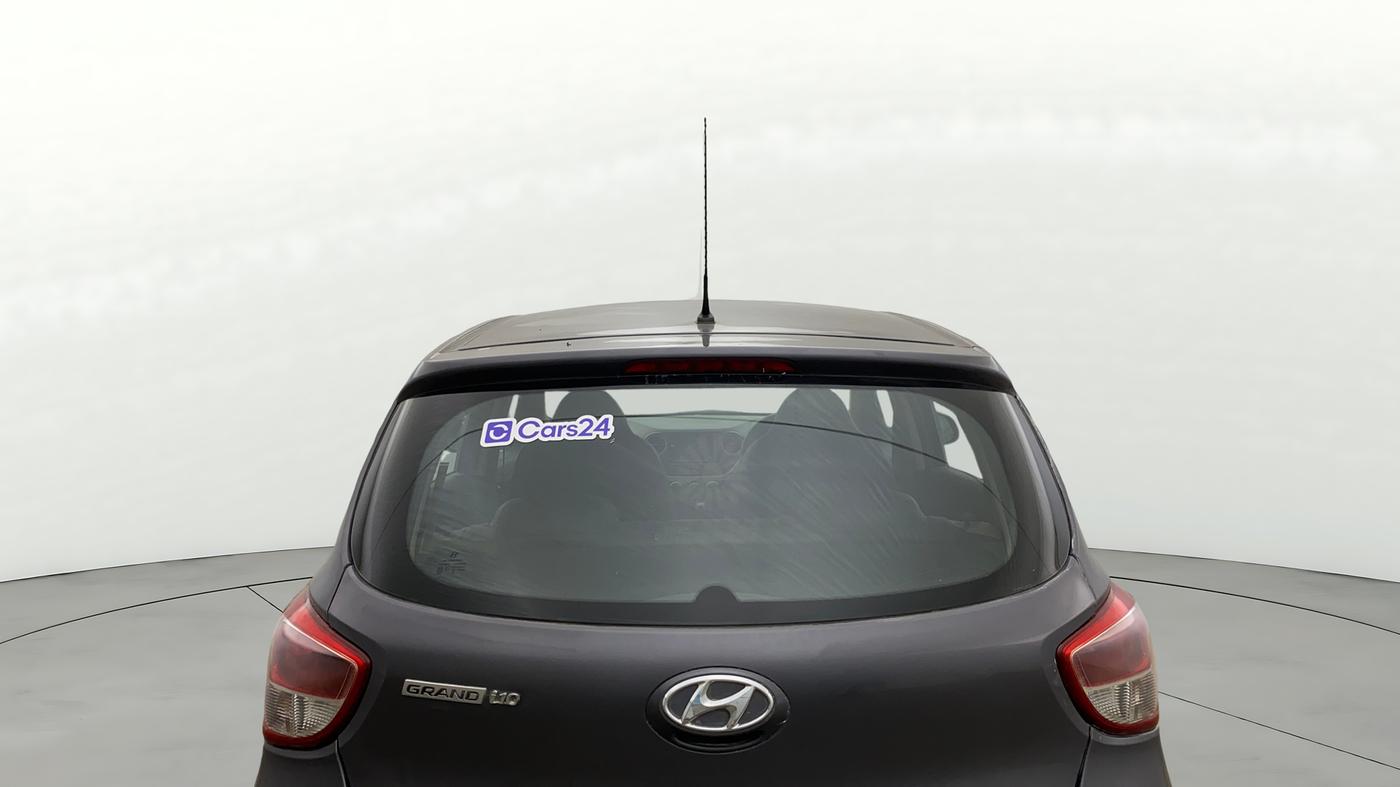 2017 Hyundai Grand i10 MAGNA AT 1.2 KAPPA VTVT, Petrol, Automatic, 67,036 km, Rear Windshield