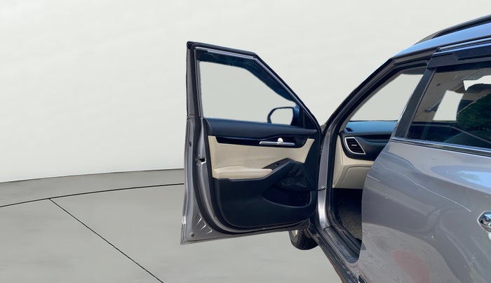 2022 KIA SELTOS HTX 1.5 PETROL, Petrol, Manual, 26,779 km, LHS Front Door