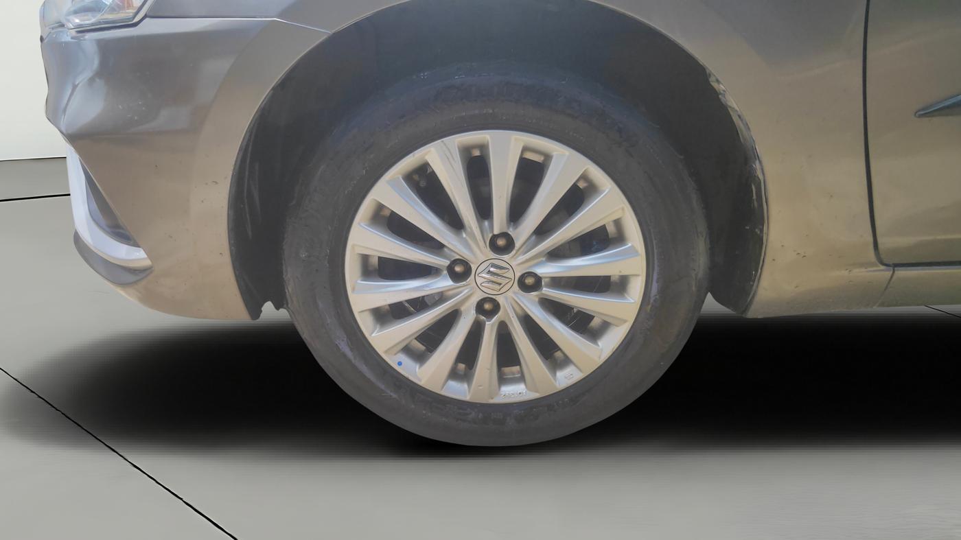 2019 Maruti Ciaz DELTA 1.5 SHVS MT PETROL, Petrol, Manual, 50,093 km, Left Front Wheel