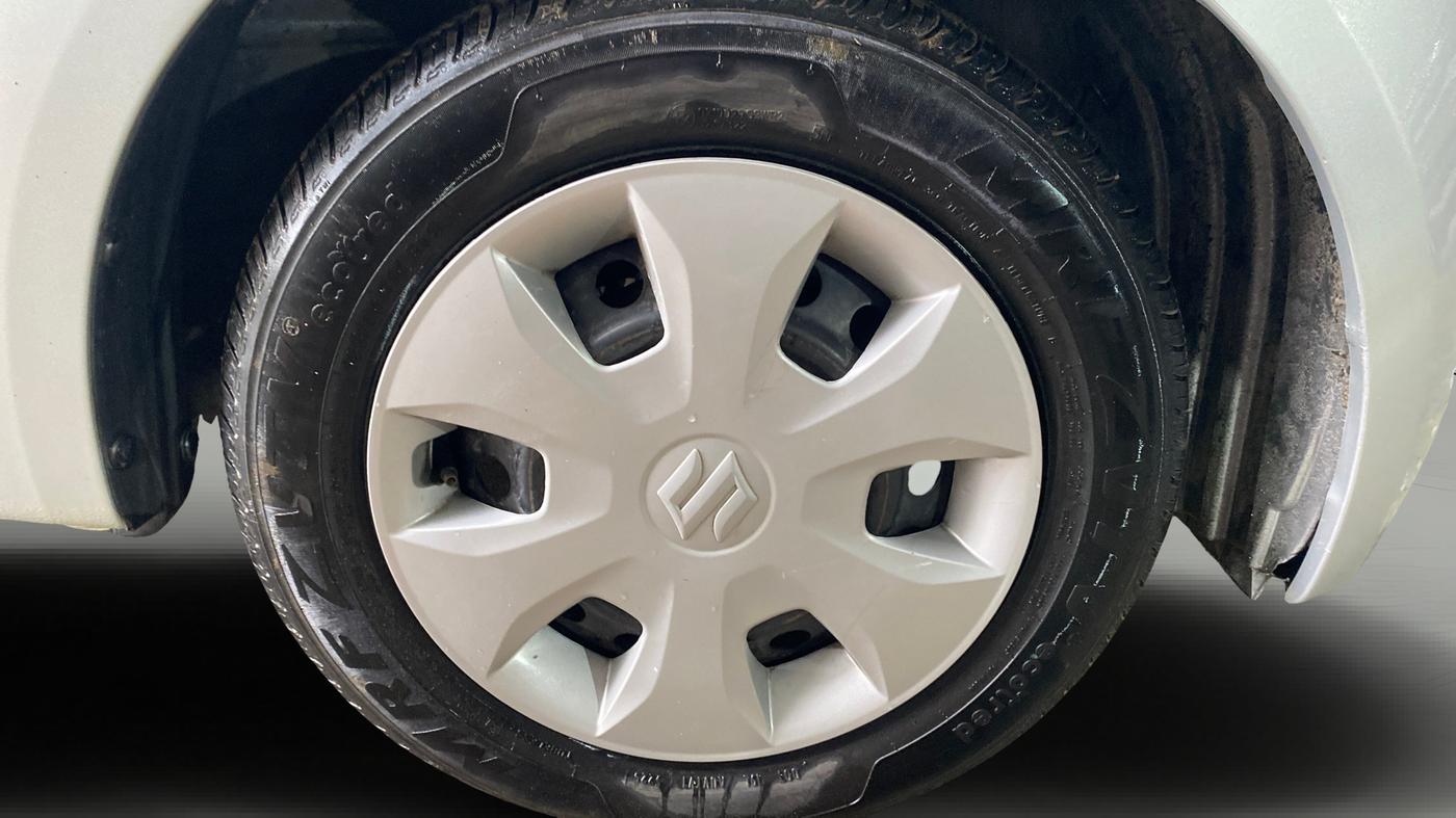 2023 Maruti New Wagon-R VXI CNG 1.0, CNG, Manual, 72,697 km, Right Front Wheel