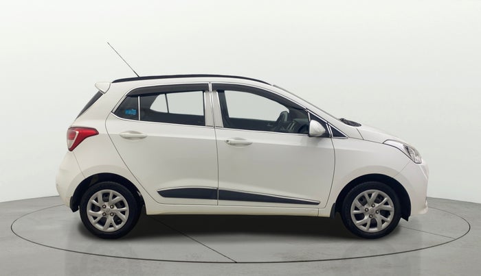 2020 Hyundai Grand i10 SPORTZ 1.2 KAPPA VTVT, Petrol, Manual, 17,111 km, Right Side View