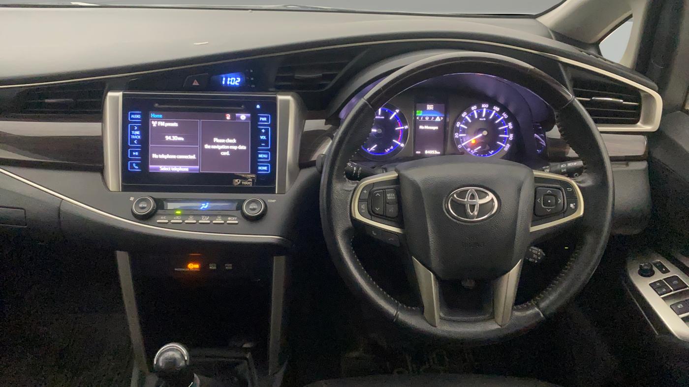 2018 Toyota Innova Crysta 2.4 VX 7 STR, Diesel, Manual, 84,050 km, Steering Wheel Close Up