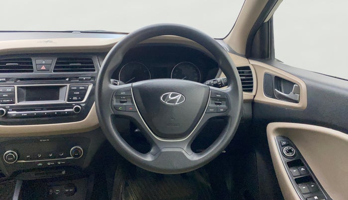 2015 Hyundai Elite i20 SPORTZ 1.2 (O), Petrol, Manual, 26,207 km, Steering Wheel Close Up