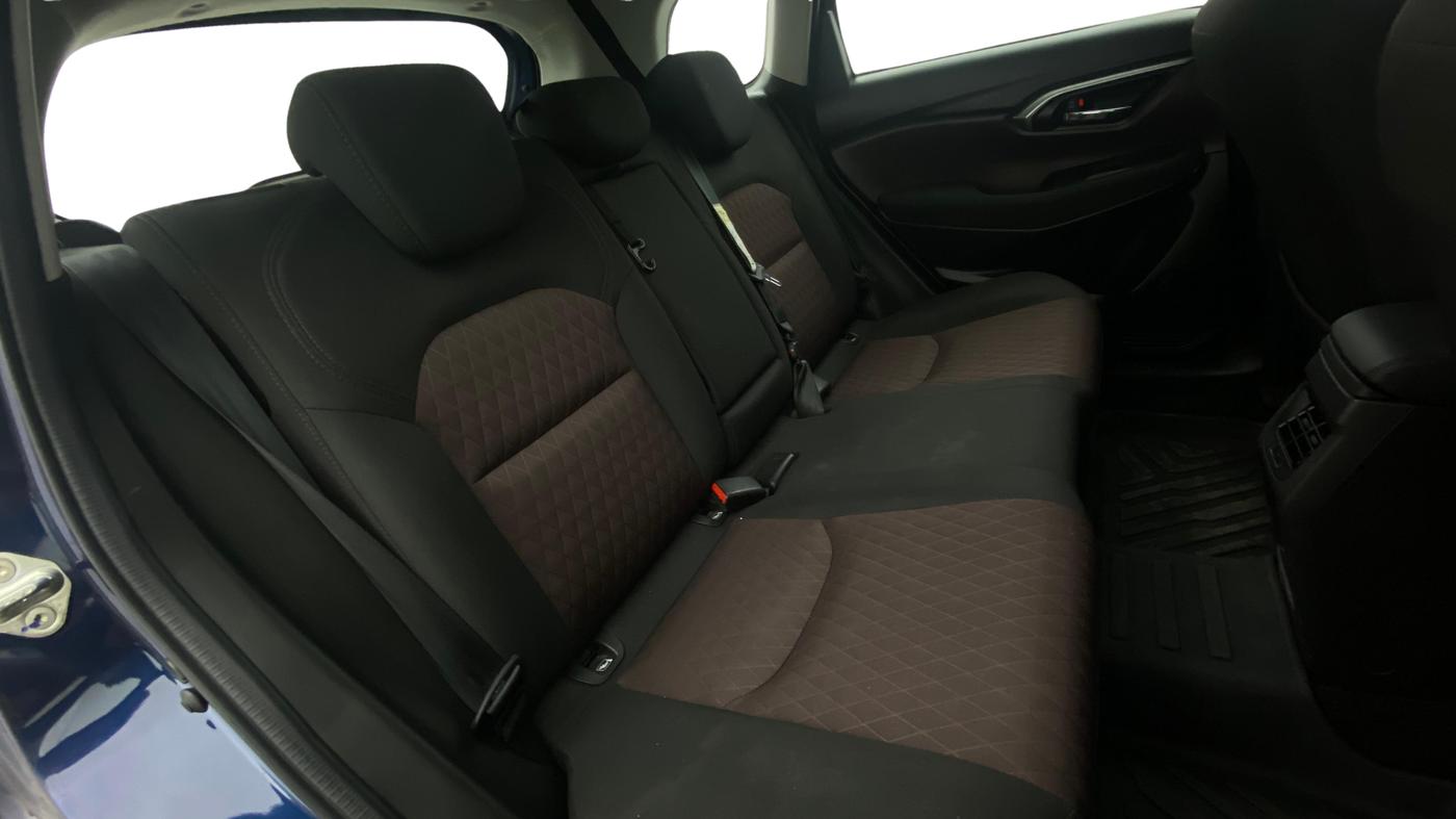 2022 Maruti Grand Vitara SIGMA SMART HYBRID, Petrol, Manual, 1,10,906 km, Right Side Rear Door Cabin