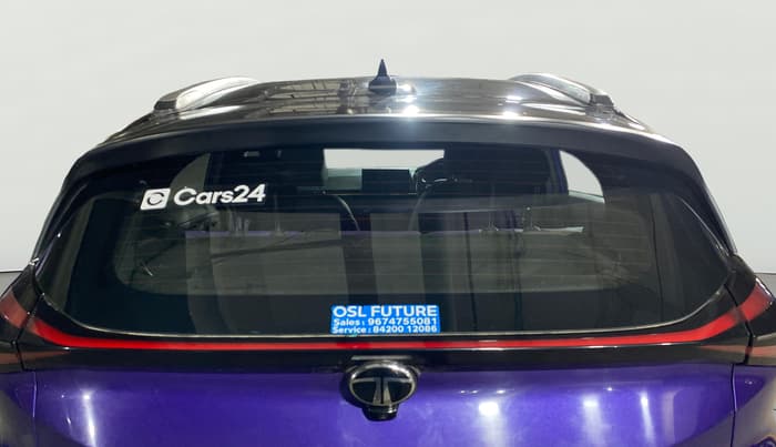 2024 Tata NEXON FEARLESS PURPLE + SUNROOF DCA DUAL TONE 1.2 PETROL, Petrol, Automatic, 14,104 km, Rear Windshield