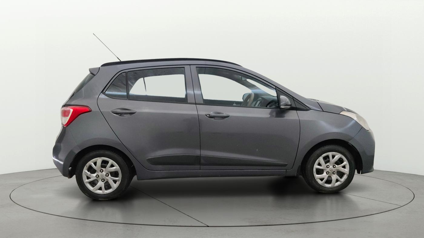 2017 Hyundai Grand i10 SPORTZ (O) 1.2 KAPPA VTVT, CNG, Manual, 91,353 km, Right Side View
