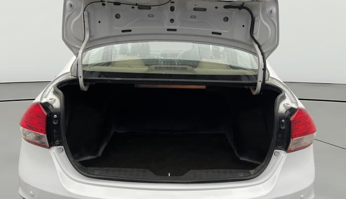 2015 Maruti Ciaz ZXI+, Petrol, Manual, 1,16,097 km, Boot Open Zoomed View