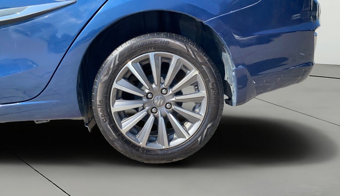 2018 Maruti Ciaz ALPHA  AT 1.5 SHVS PETROL, Petrol, Automatic, 55,077 km, Left Rear Wheel