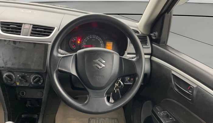 2017 Maruti Swift LXI (O), CNG, Manual, 55,843 km, Steering Wheel Close Up